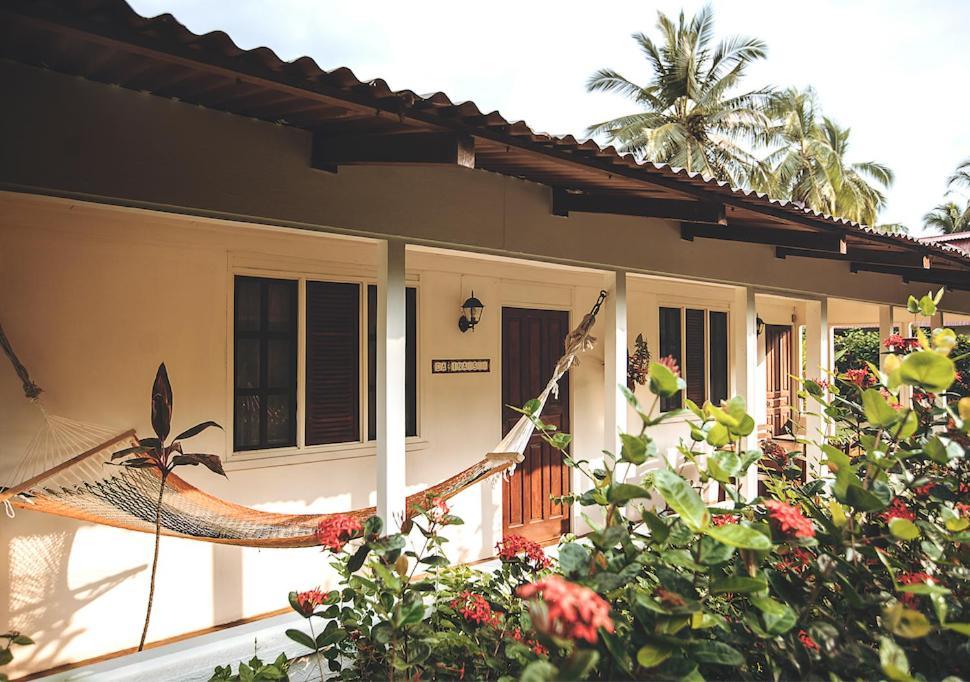 إستريلوس إيسته Encantada Ocean Cottages المظهر الخارجي الصورة